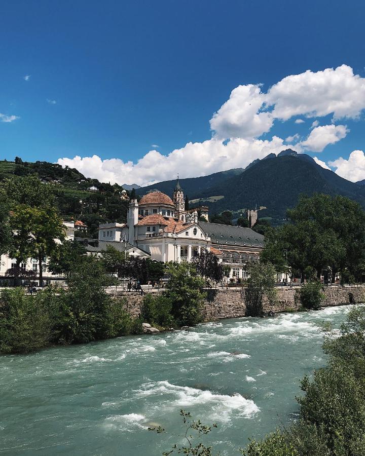 Rosa'S Boutique Apartment & Parking Meran Exterior foto